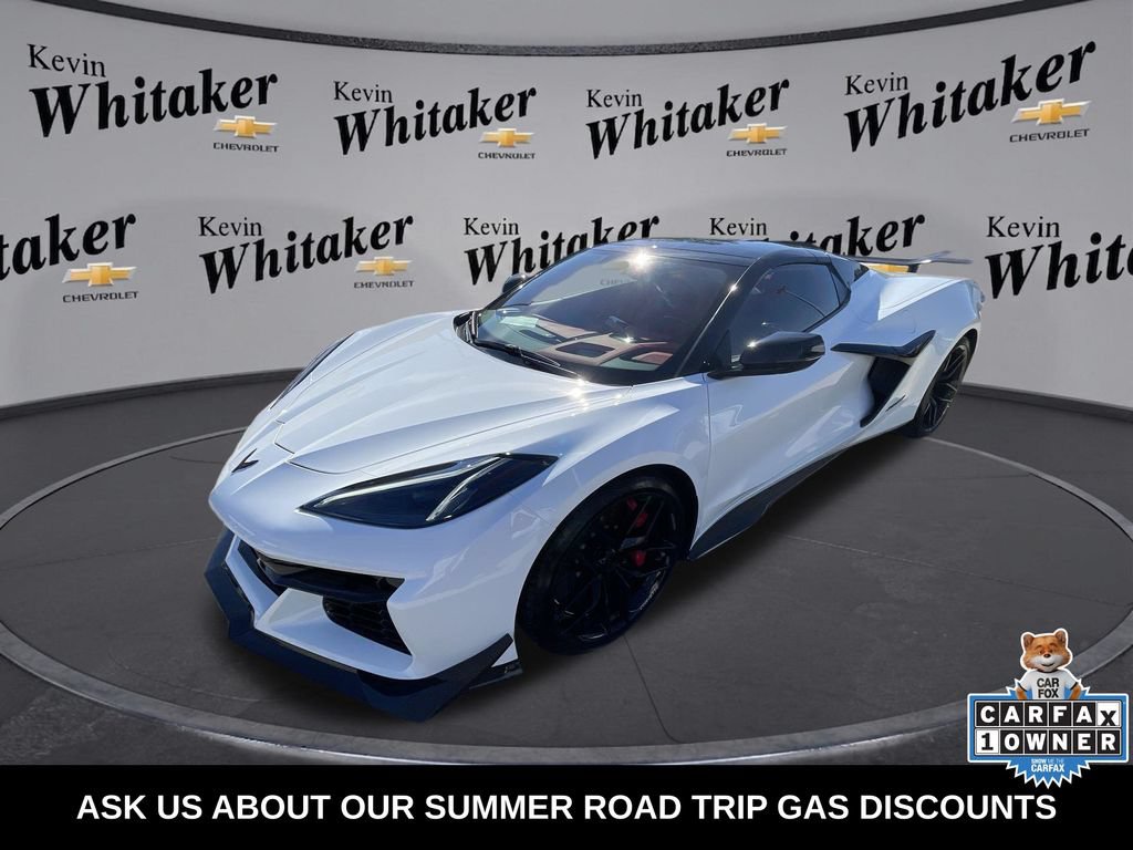 Used 2026 Chevrolet Corvette Z06 RWD image 5