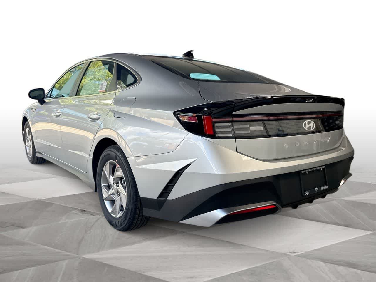 New 2026 Hyundai Sonata SE FWD image 6