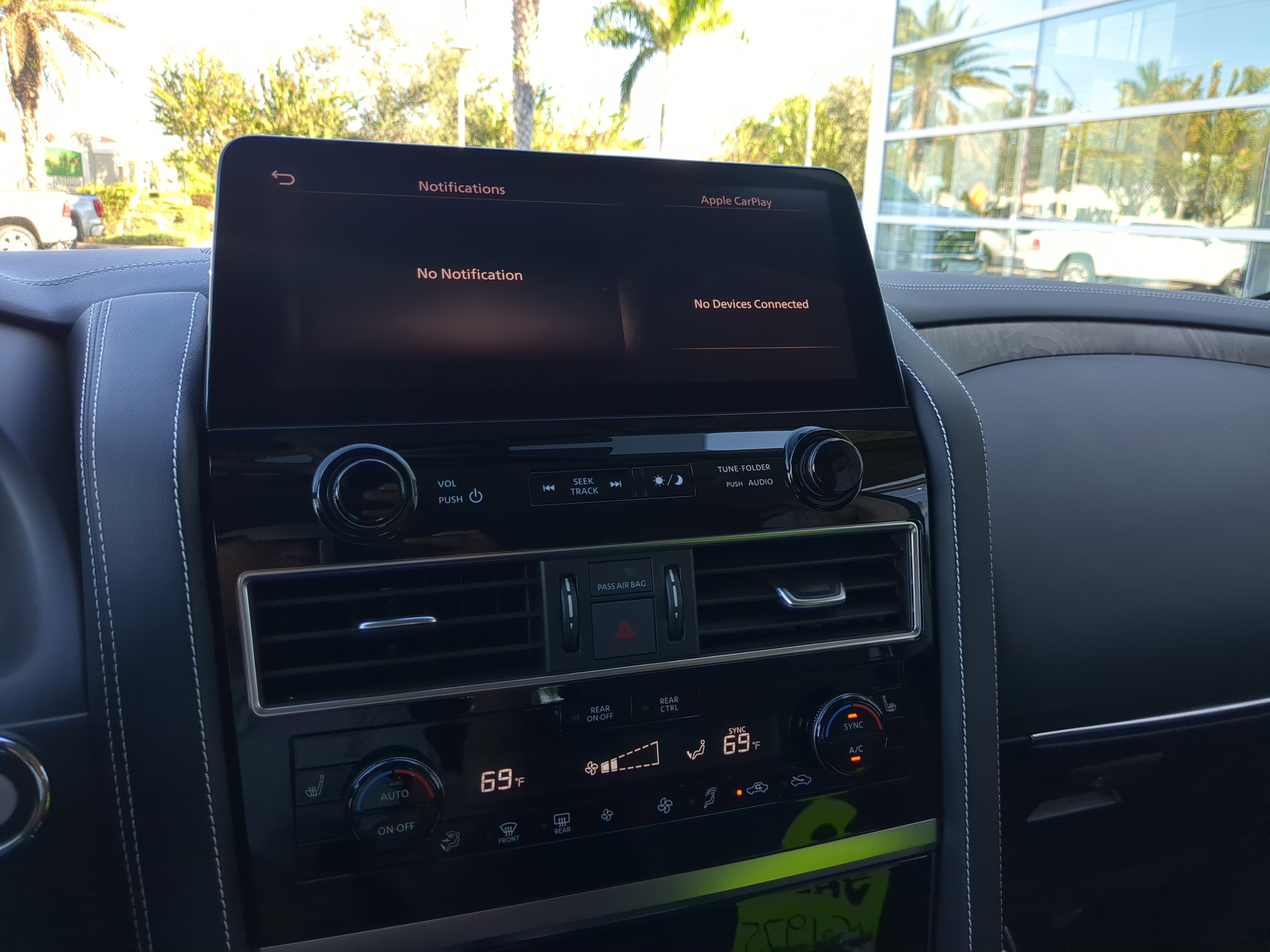 Certified 2024 INFINITI QX80 Premium Select w/ Cargo Package image 26