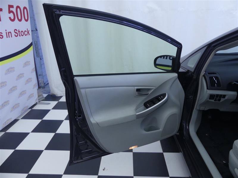 Used 2012 Toyota Prius Two FWD image 17