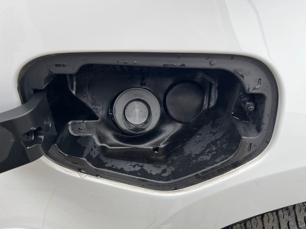 Used 2020 Chevrolet Colorado LT image 43