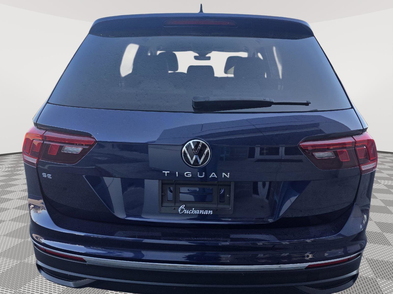 Used 2024 Volkswagen Tiguan SE image 6