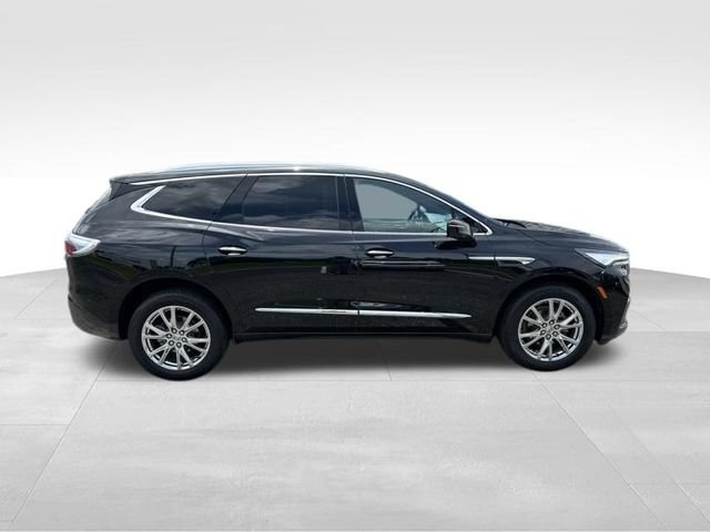 Used 2023 Buick Enclave Premium w/ Experience Buick Package FWD image 1