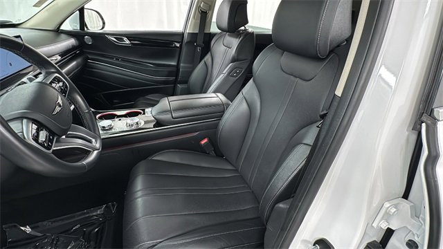 Used 2025 Genesis GV80 2.5T Standard image 10