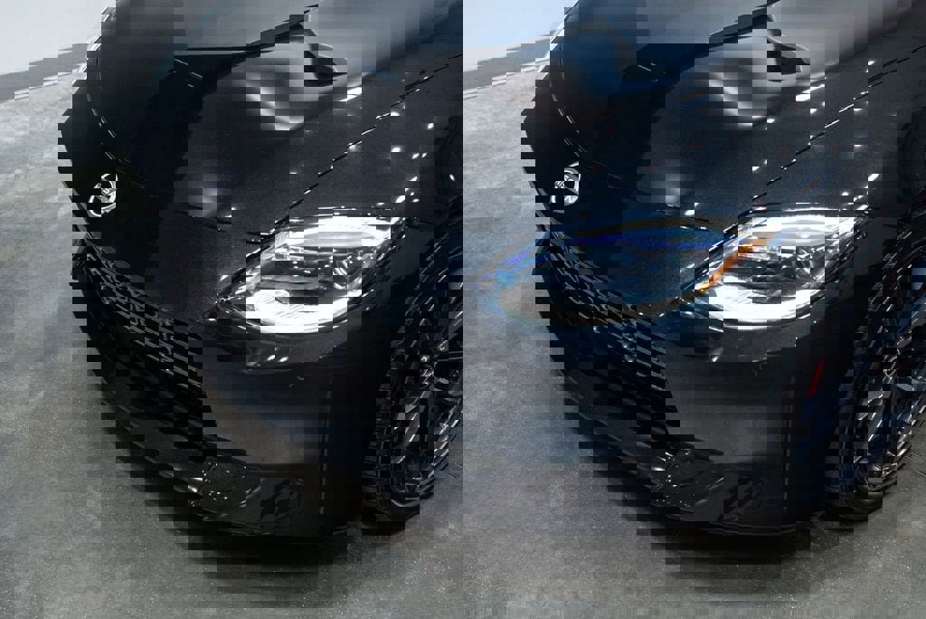 Used 2024 Nissan Z Performance w/ Floor Mat Package RWD image 8