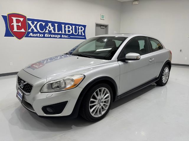 Used 2011 Volvo C30 T5 w/ Preferred Pkg image 3