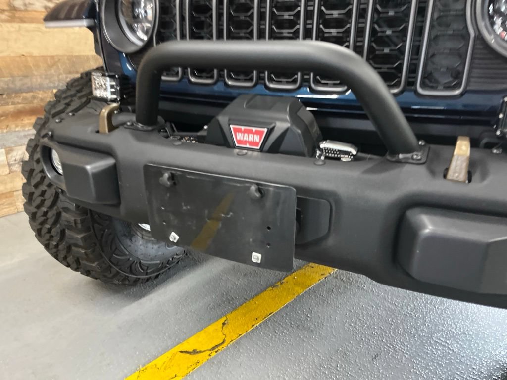 Used 2024 Jeep Wrangler Unlimited Rubicon 392 AWD/4WD image 8