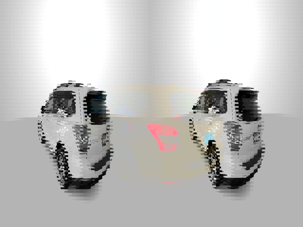 Used 2016 Subaru Forester 2.5i Touring w/ Eyesight & Navigation System image 6