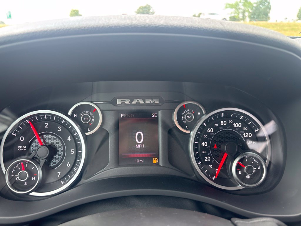 New 2027 RAM 2500 Tradesman AWD/4WD image 18