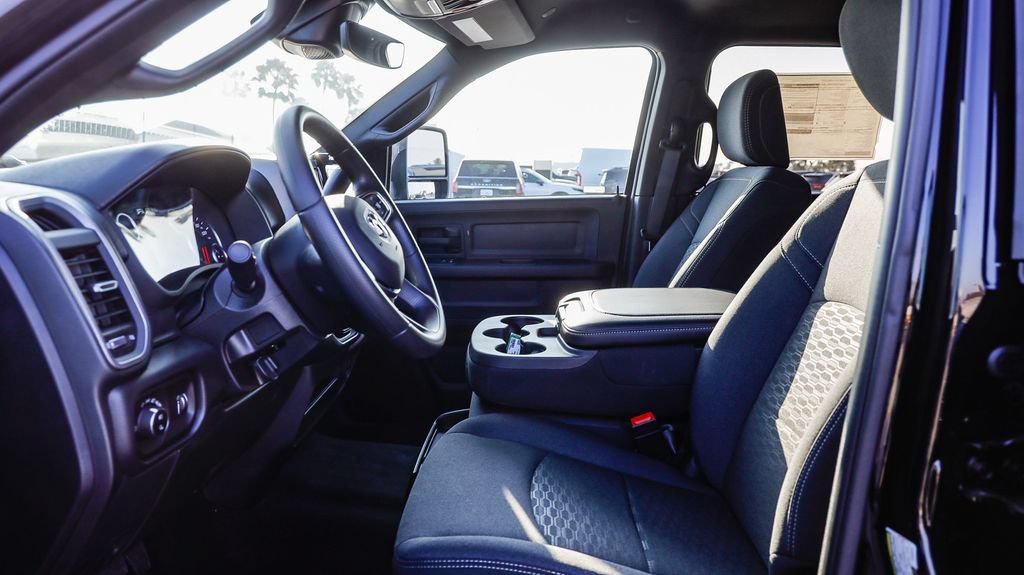 New 2026 RAM 3500 Tradesman AWD/4WD image 21