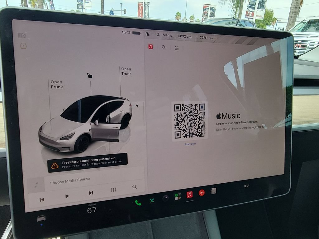 Used 2022 Tesla Model Y Performance AWD/4WD image 13