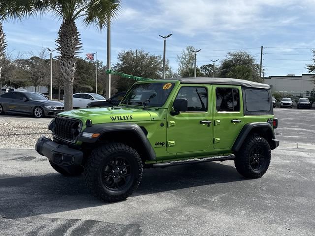 Used 2025 Jeep Wrangler Willys image 12
