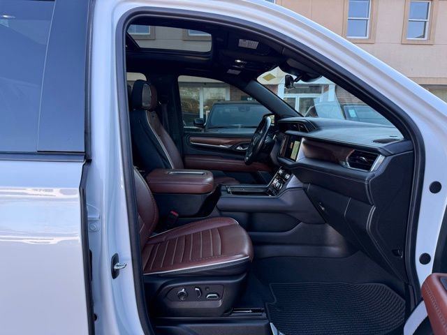 Used 2024 GMC Yukon XL Denali Ultimate image 33