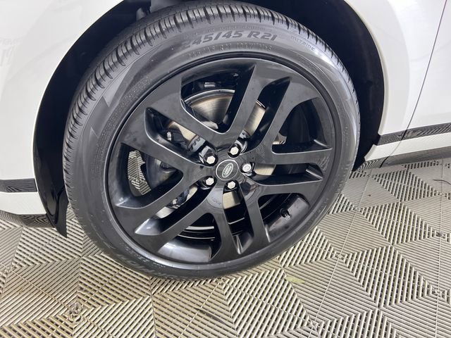 Used 2024 Land Rover Range Rover Evoque Dynamic SE image 26