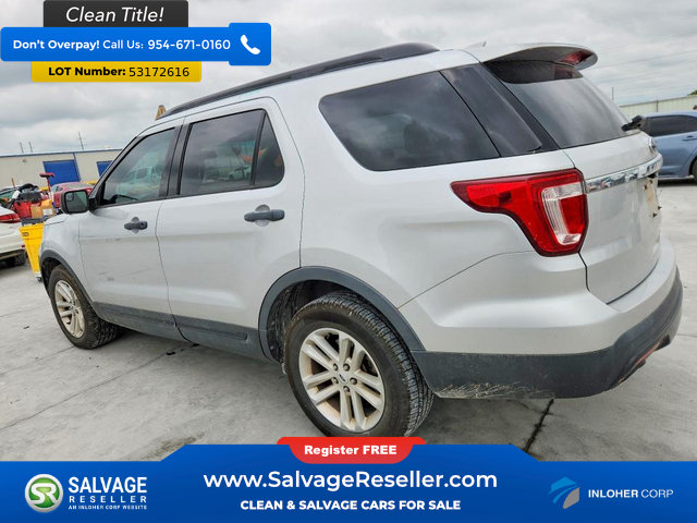 Used 2017 Ford Explorer FWD image 3