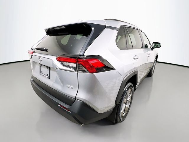New 2025 Toyota RAV4 XLE image 3