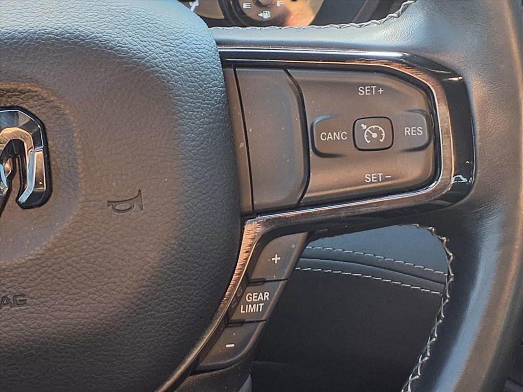 Used 2022 RAM 1500 Limited w/ Body Color Bumper Group image 13