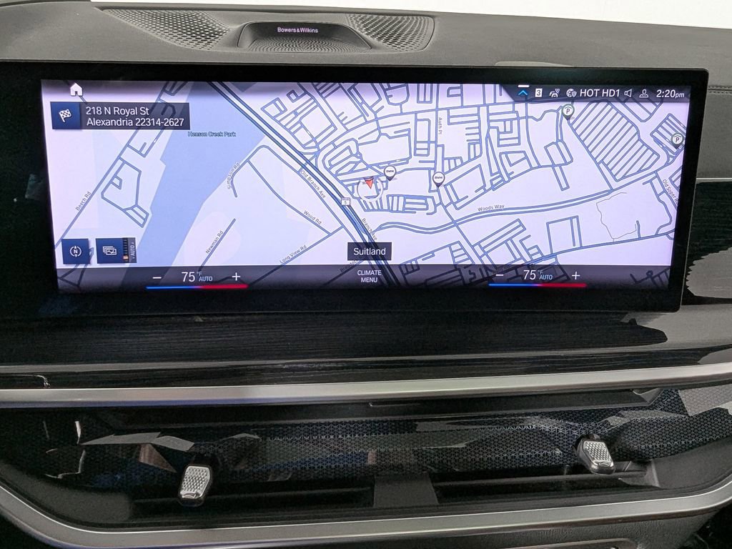 Certified 2023 BMW X7 xDrive40i w/ M Sport Package image 25