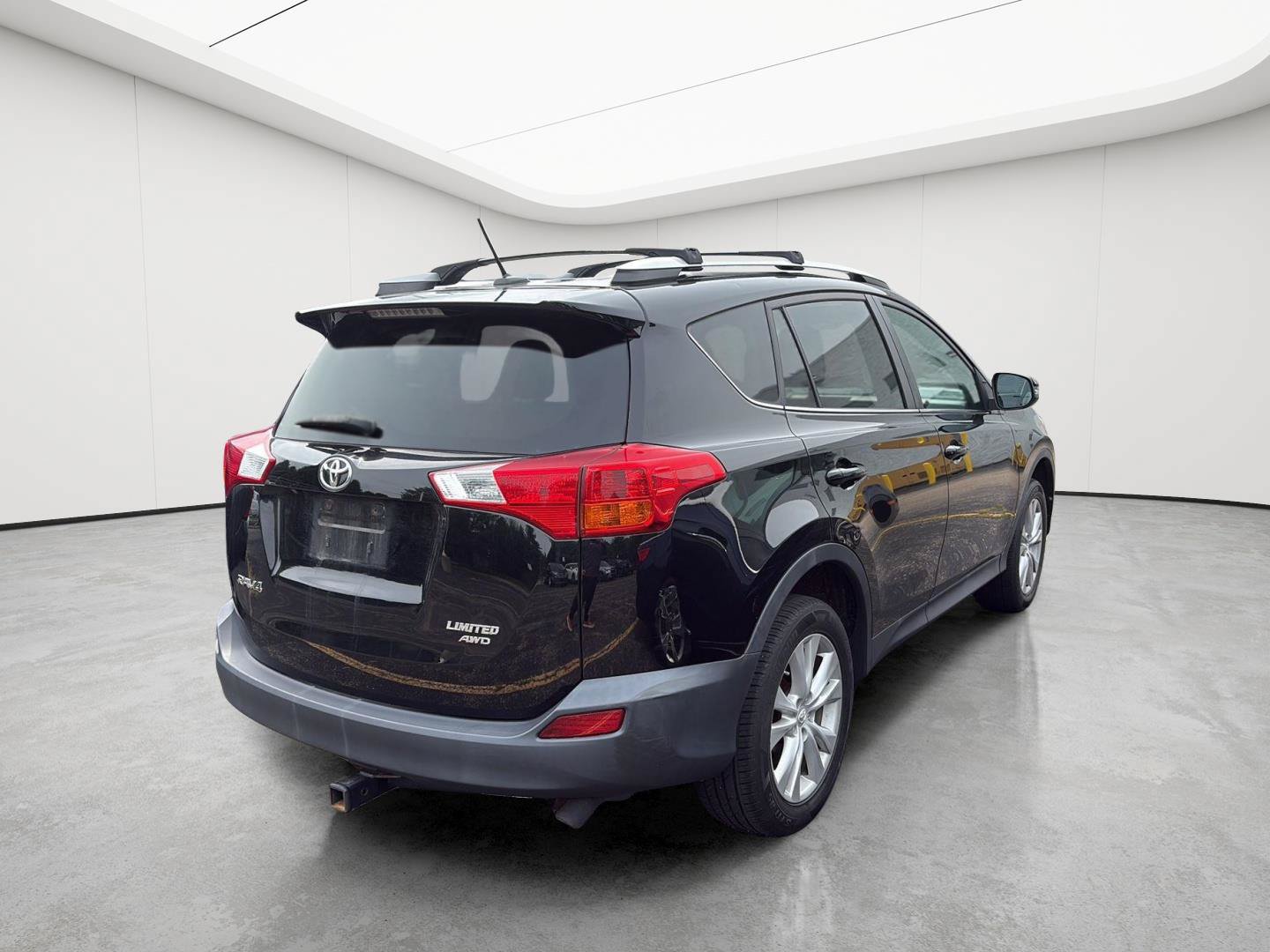 Used 2014 Toyota RAV4 Limited AWD/4WD image 10