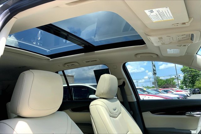 Used 2024 Cadillac XT6 Premium Luxury w/ LPO, Floor Liner Package AWD/4WD image 22