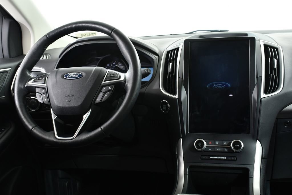Used 2024 Ford Edge SEL w/ Convenience Package image 8