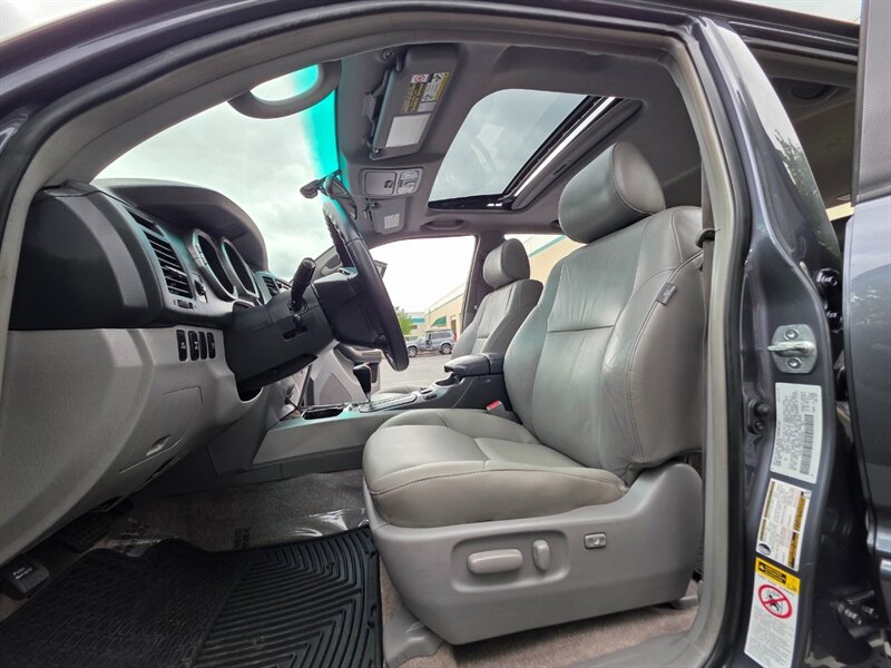 Used 2005 Toyota 4Runner Limited AWD/4WD image 13