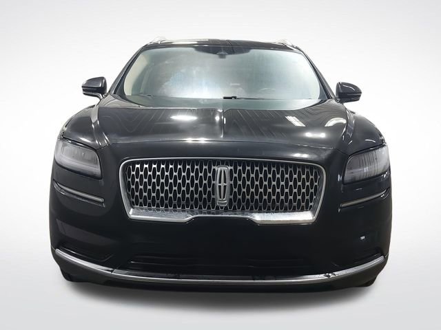 Used 2022 Lincoln Nautilus Reserve AWD/4WD image 2