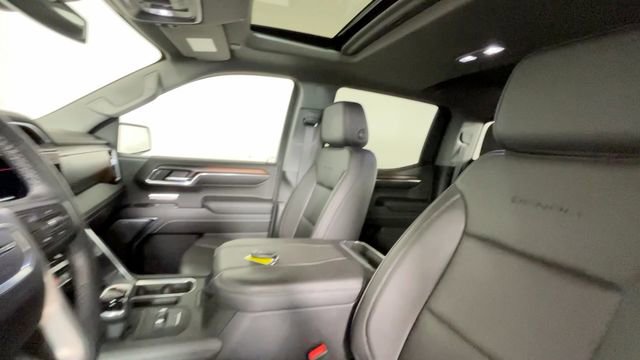 Used 2024 GMC Sierra 1500 Denali AWD/4WD image 21