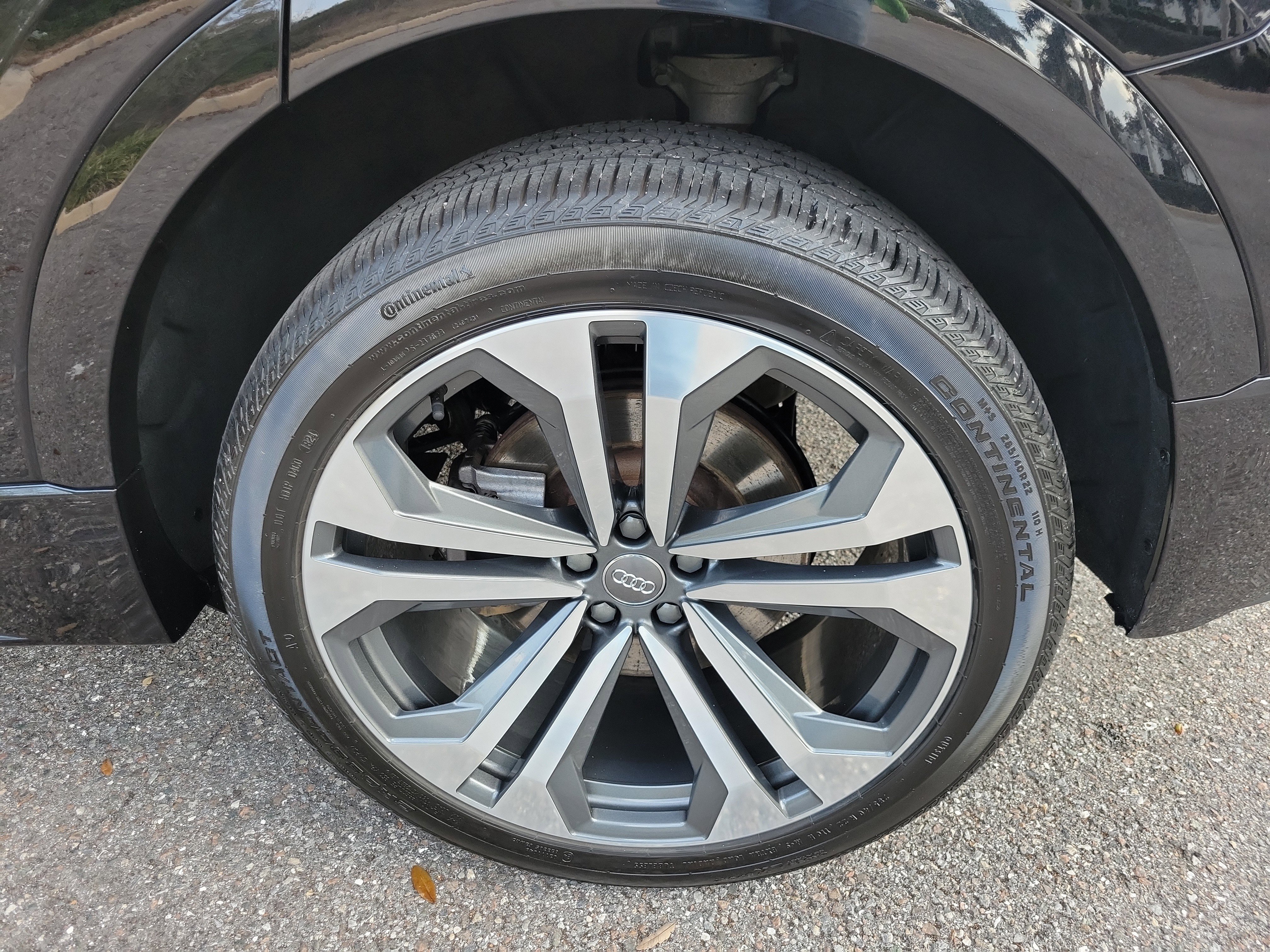 Used 2021 Audi Q8 Prestige image 36