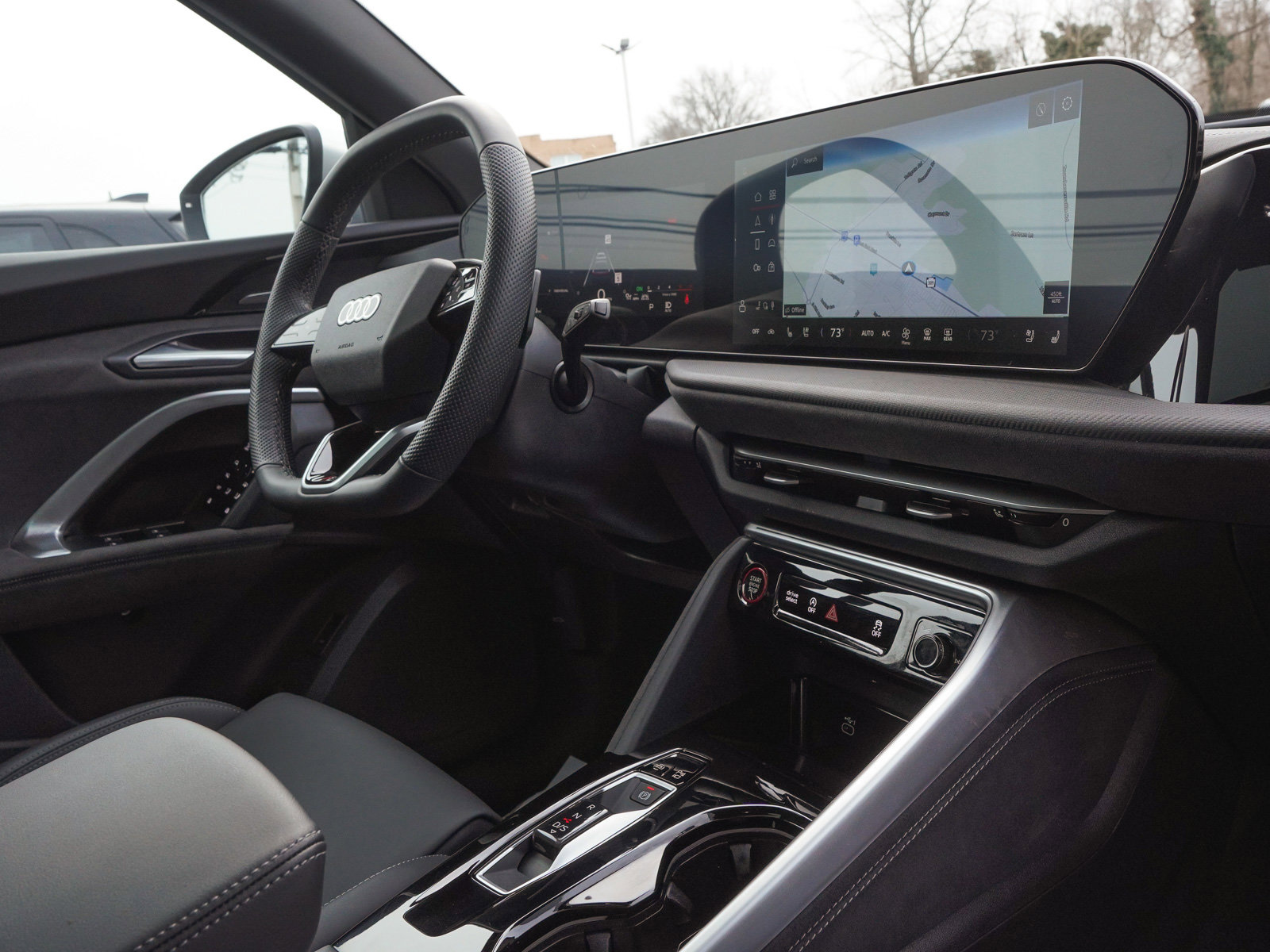 Used 2025 Audi SQ5 Premium Plus w/ Premium Plus Package image 43