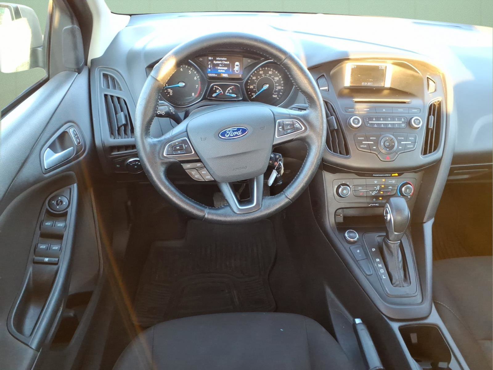 Used 2017 Ford Focus SE w/ Cold Weather Package image 14