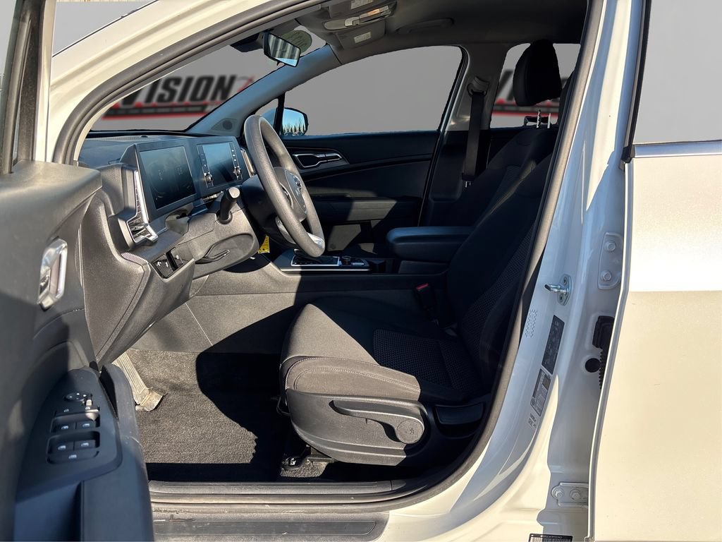 Certified 2023 Kia Sportage LX AWD/4WD image 11