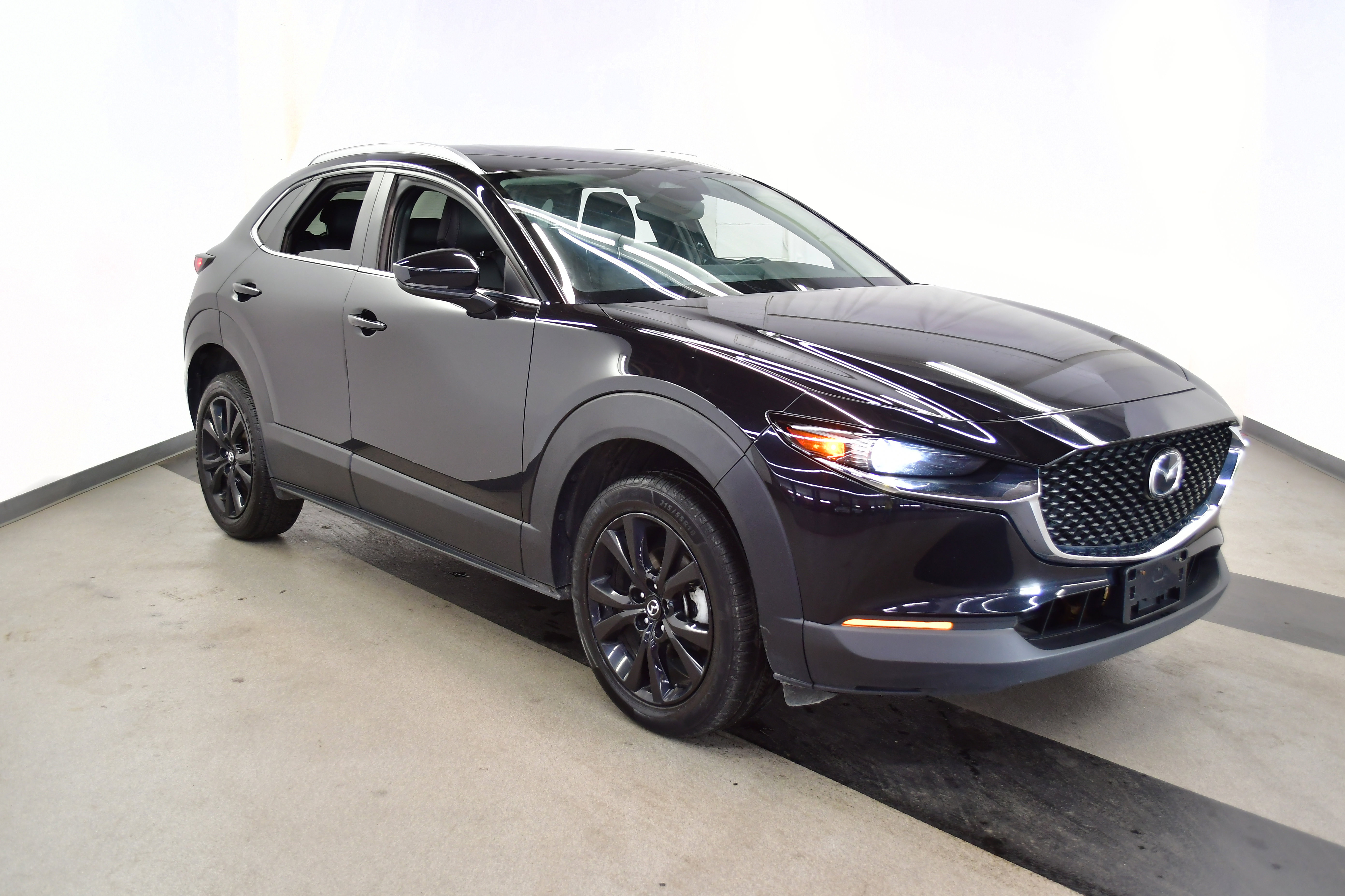 Used 2024 MAZDA CX-30 AWD 2.5 S w/ Select Sport Pkg image 2