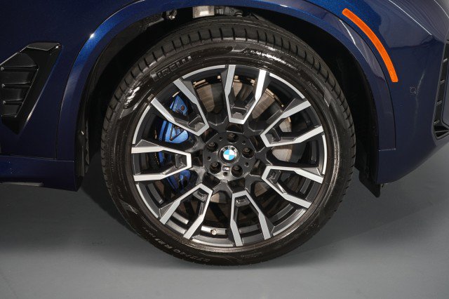 Used 2025 BMW X5 M60i AWD/4WD image 20