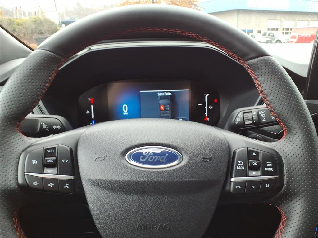Used 2025 Ford Escape ST-Line Select image 18