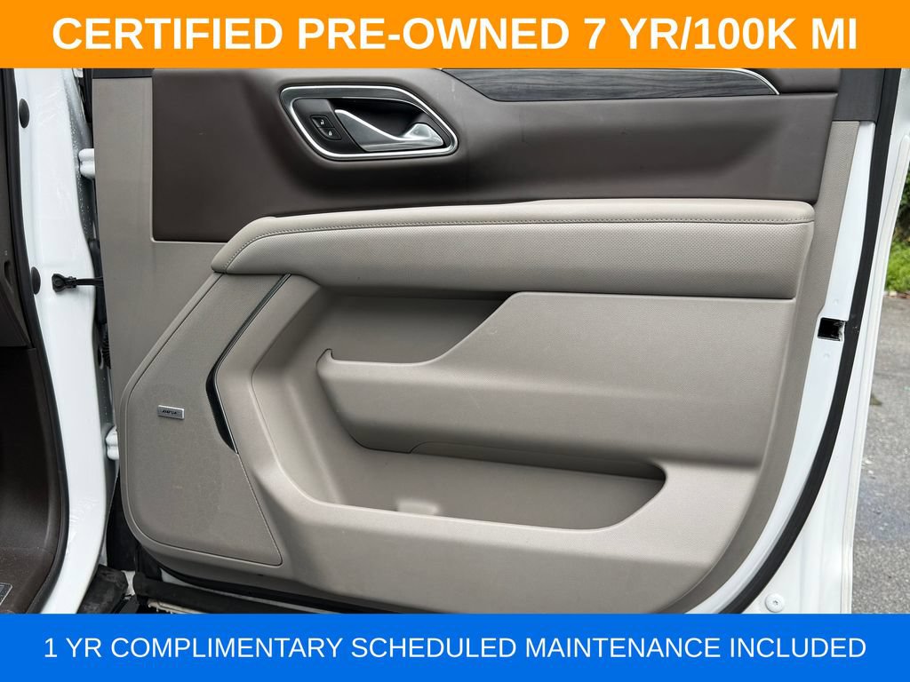Used 2022 GMC Yukon XL SLT w/ SLT Premium Package AWD/4WD image 12