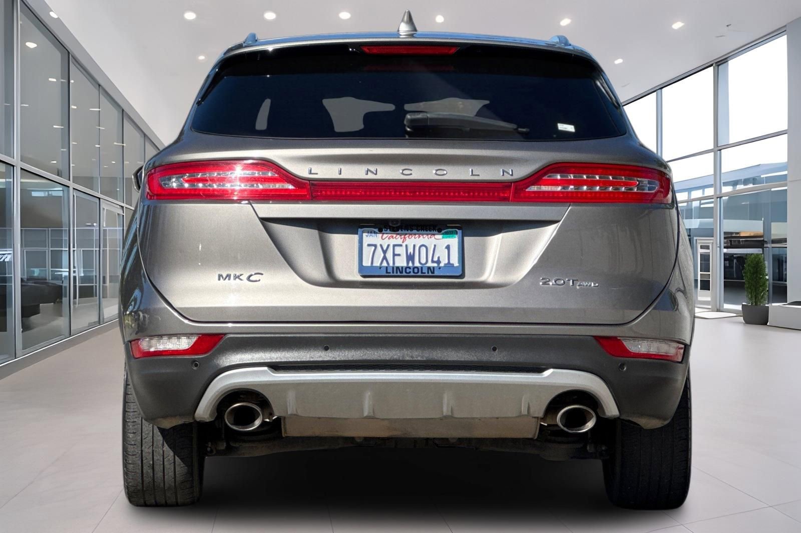 Used 2017 Lincoln MKC Select w/ Select Plus Package image 5