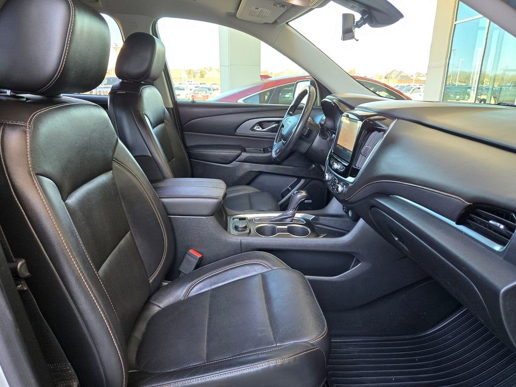 Used 2020 Chevrolet Traverse Premier w/ Redline Edition image 28