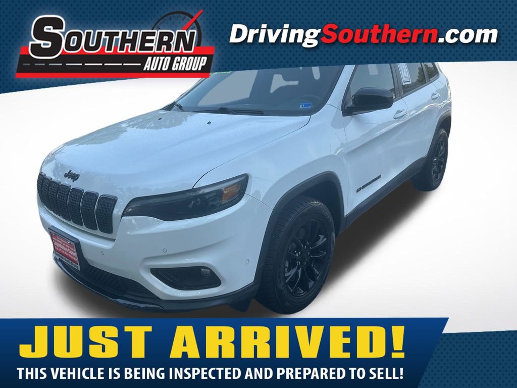 Used 2023 Jeep Cherokee Altitude Lux