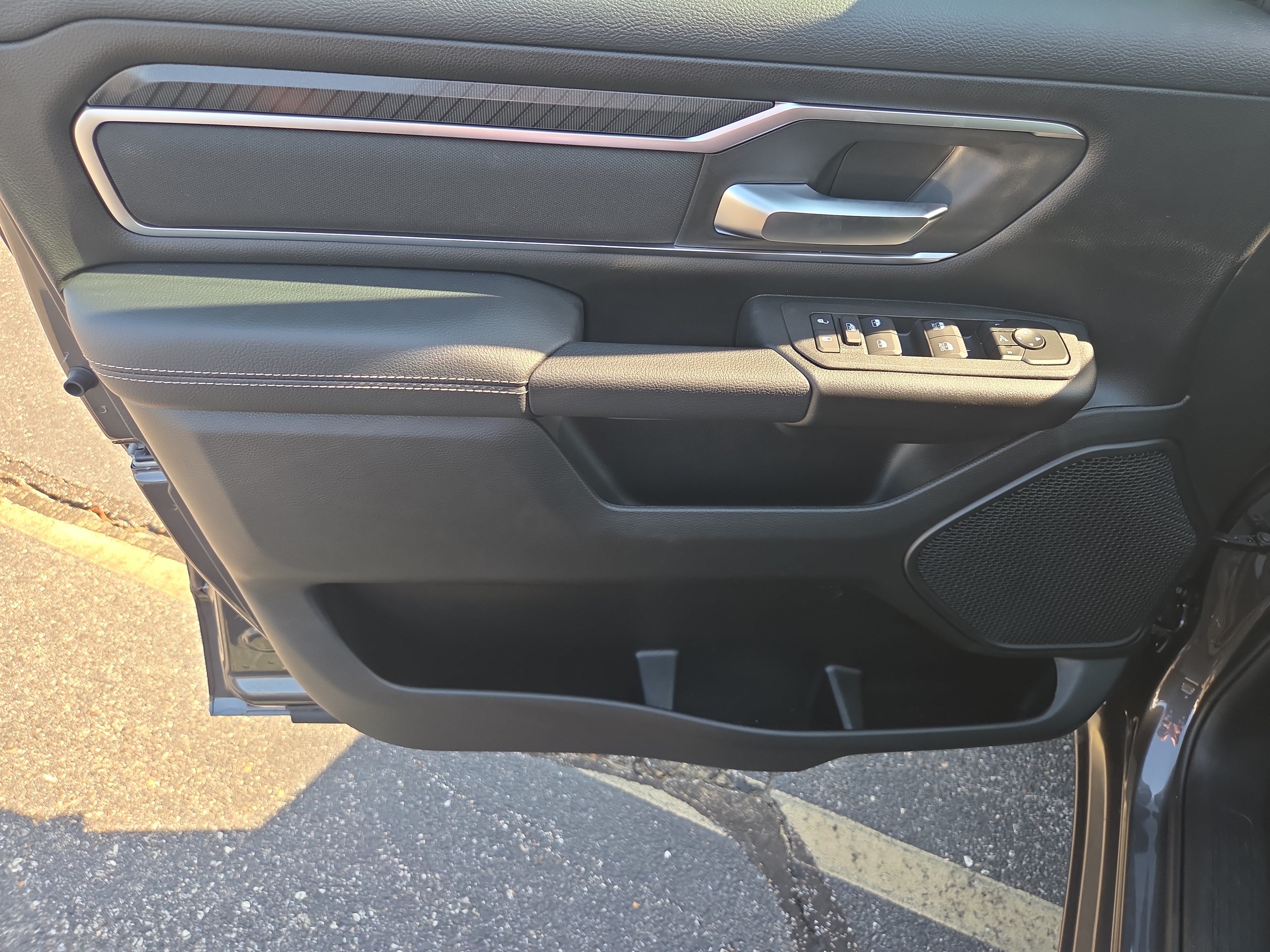 New 2027 RAM 1500 Big Horn AWD/4WD image 5