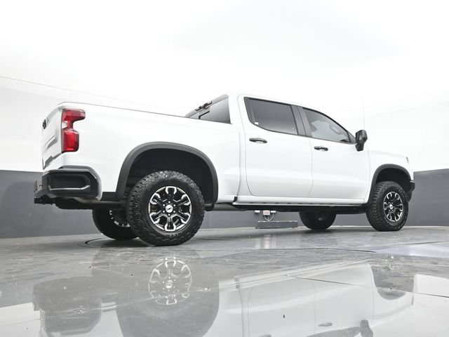 Used 2024 Chevrolet Silverado 1500 ZR2 w/ Technology Package AWD/4WD image 55