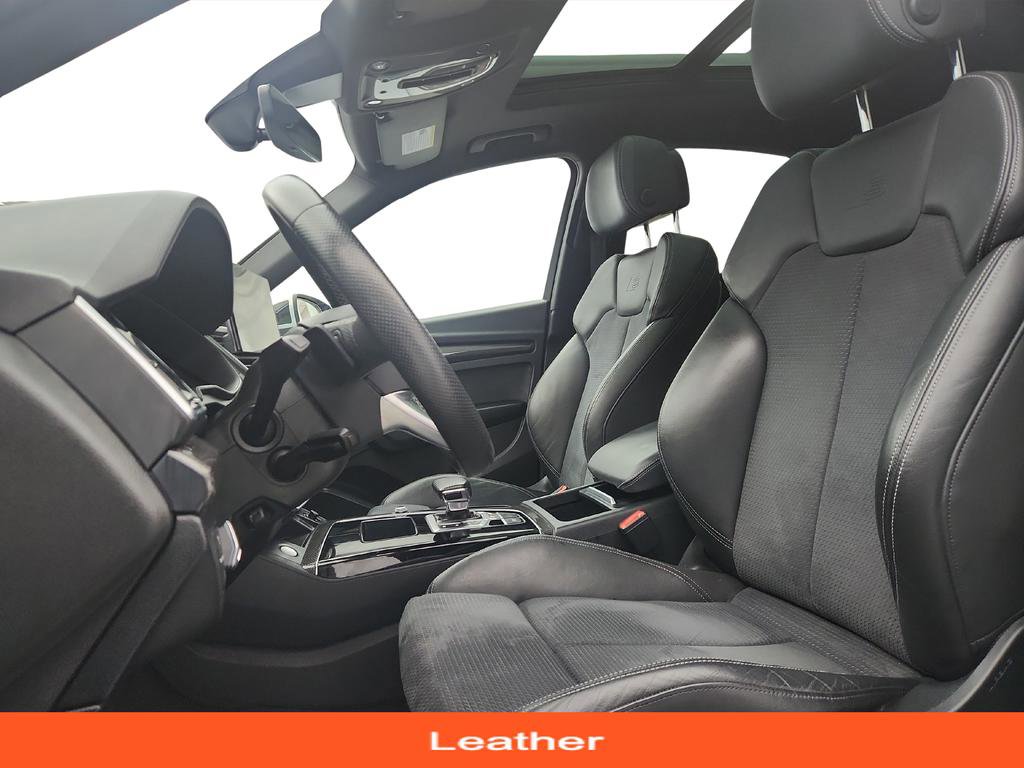 Used 2022 Audi SQ5 Premium w/ Convenience Package image 11