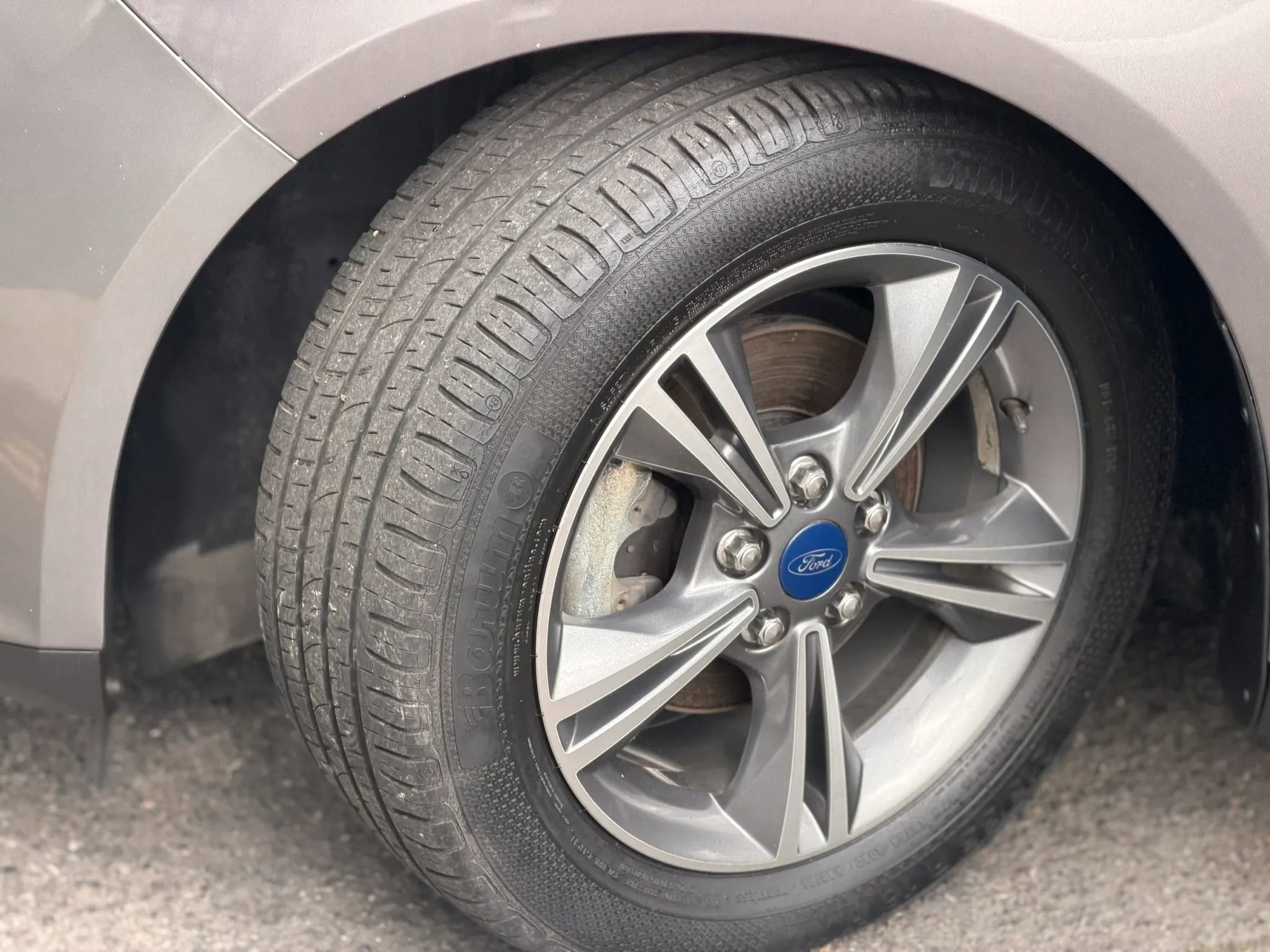 Used 2014 Ford Focus SE w/ SE Sport Package FWD image 14