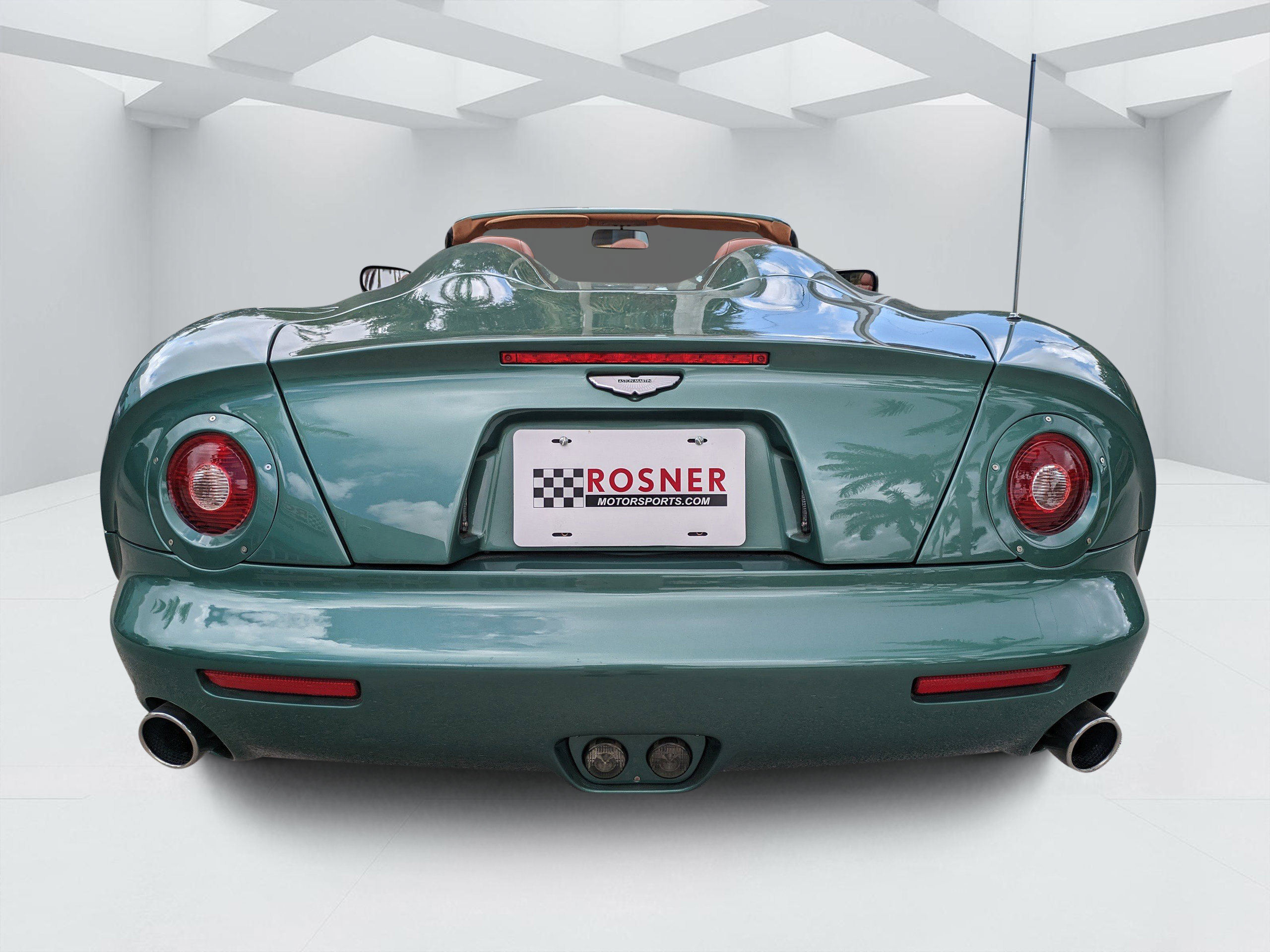 Used 2003 Aston Martin DB7 Vantage RWD image 4