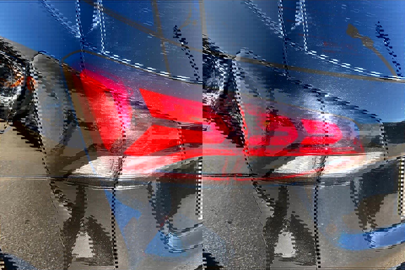 Used 2024 Chevrolet Equinox LT image 28