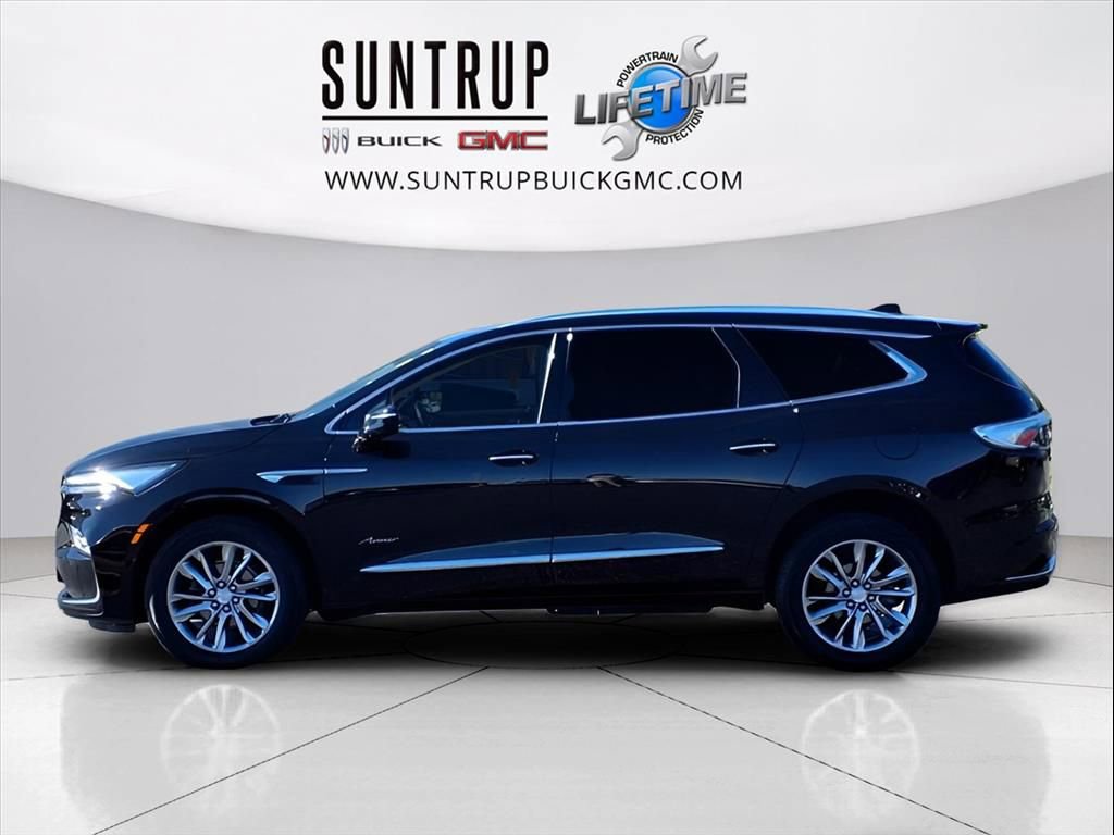 Used 2022 Buick Enclave Avenir w/ Avenir Technology Package image 24