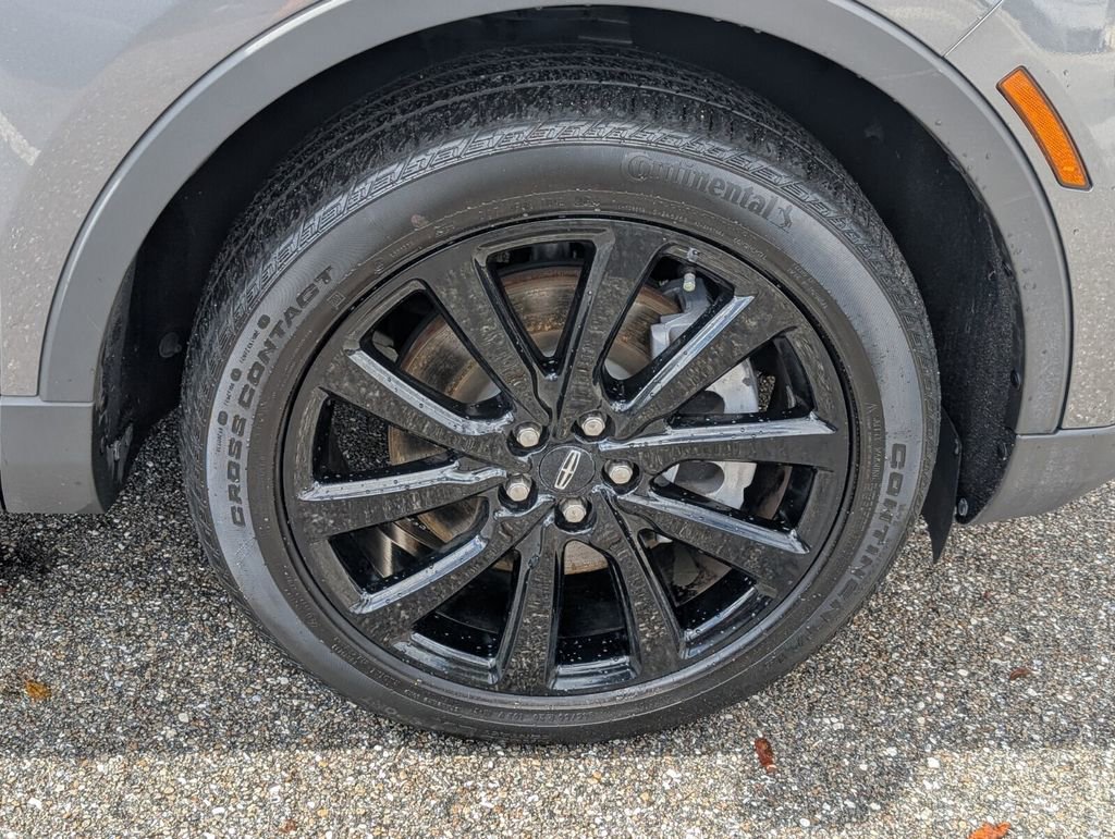 Certified 2023 Lincoln Nautilus Reserve w/ Monochromatic Package image 19