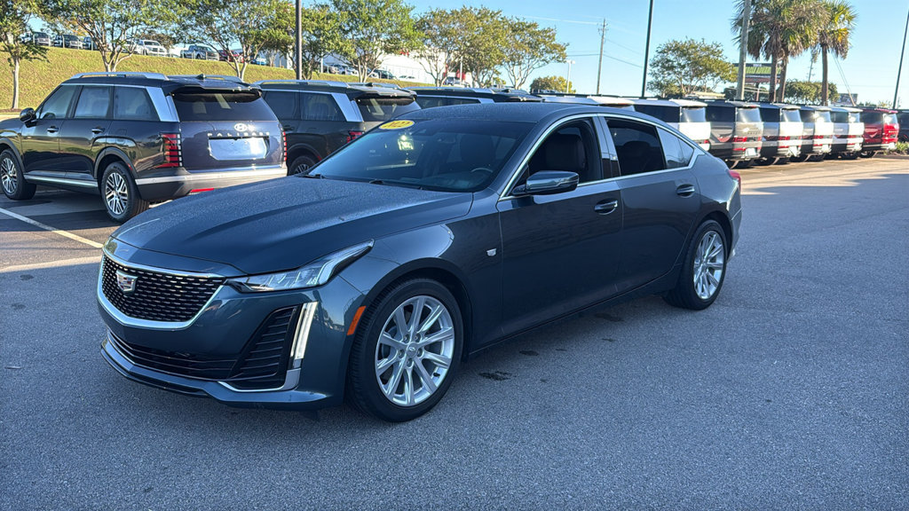Used 2022 Cadillac CT5 Luxury RWD image 3