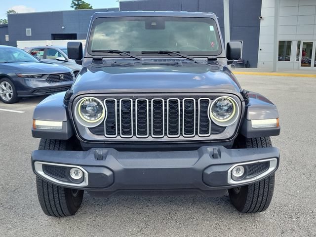 Used 2025 Jeep Wrangler Unlimited Sahara AWD/4WD image 6