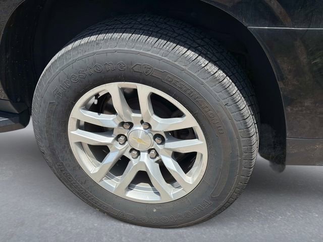 Used 2021 Chevrolet Suburban LT AWD/4WD image 10